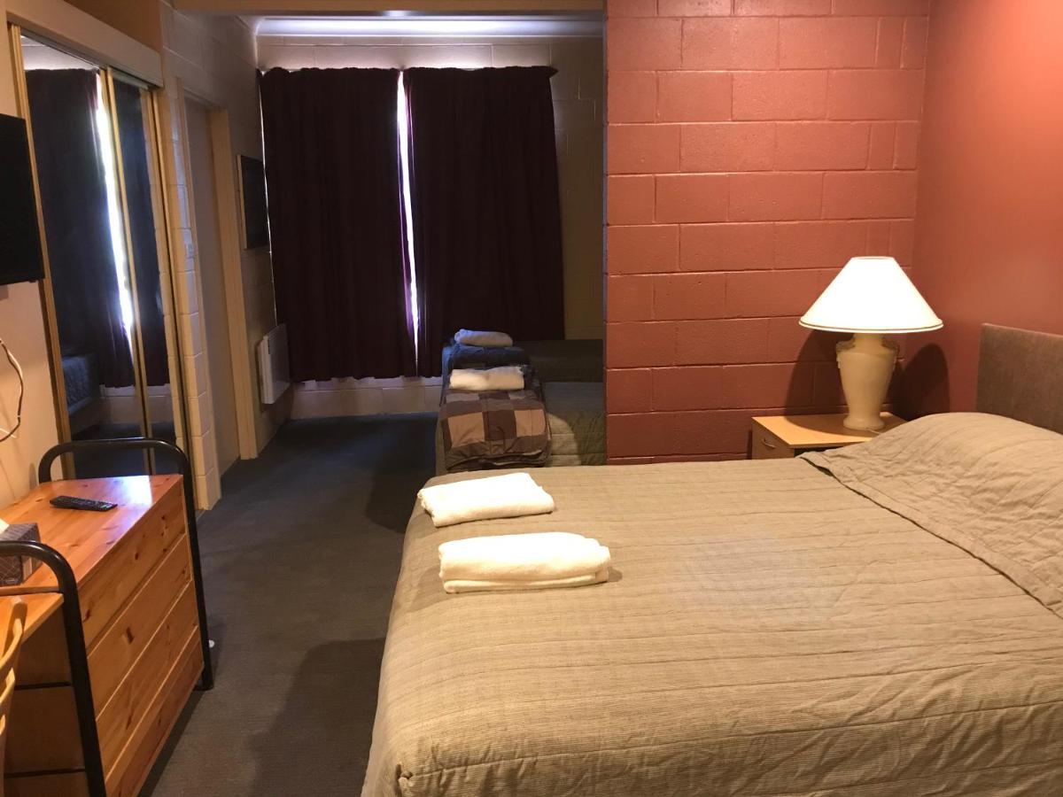 卡顿汽车旅馆 贝瑞黛尔 外观 照片